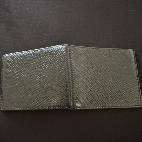 Men’s Micheal kors wallet all black in great con - Picture 4 of 5